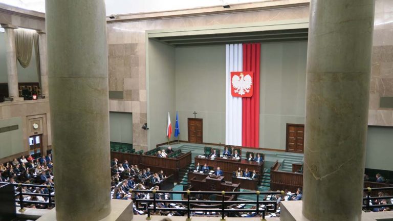 widok z góry na salę sejmową