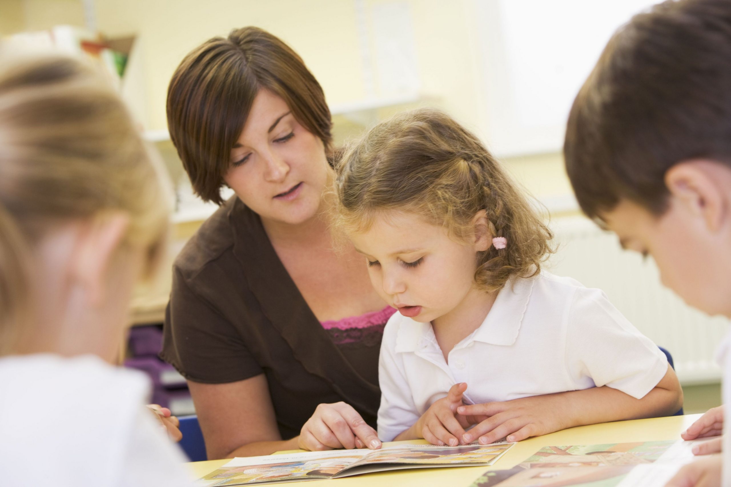 Asystent dziecka/ucznia ze&nbsp;specjalnymi potrzebami edukacyjnymi