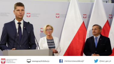 Doposażanie szkół w&nbsp;sprzęt komputerowy