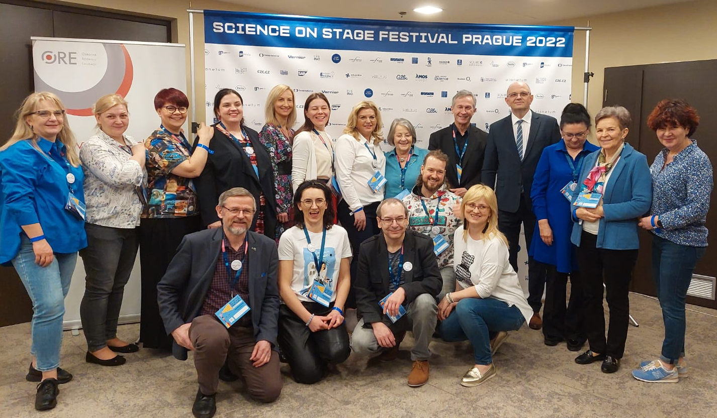 Wicedyrektor Ośrodka Rozwoju Edukacji z&nbsp;delegacją polskich nauczycieli na&nbsp;12. Europejskim Festiwalu „Science on&nbsp;Stage” w&nbsp;czeskiej Pradze