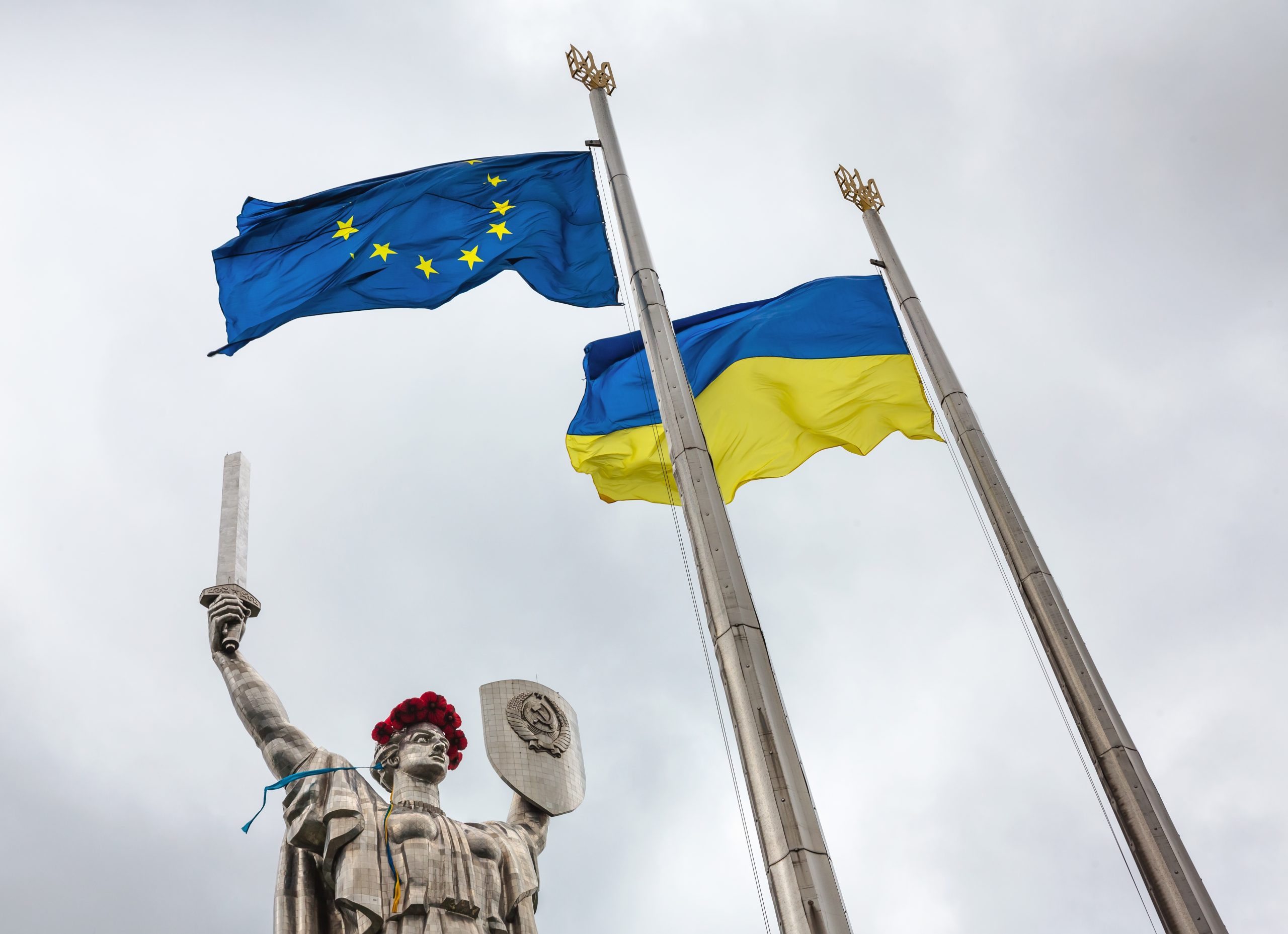 Uchodźcy z&nbsp;Ukrainy na&nbsp;rynku pracy – wniosek Komisji Europejskiej