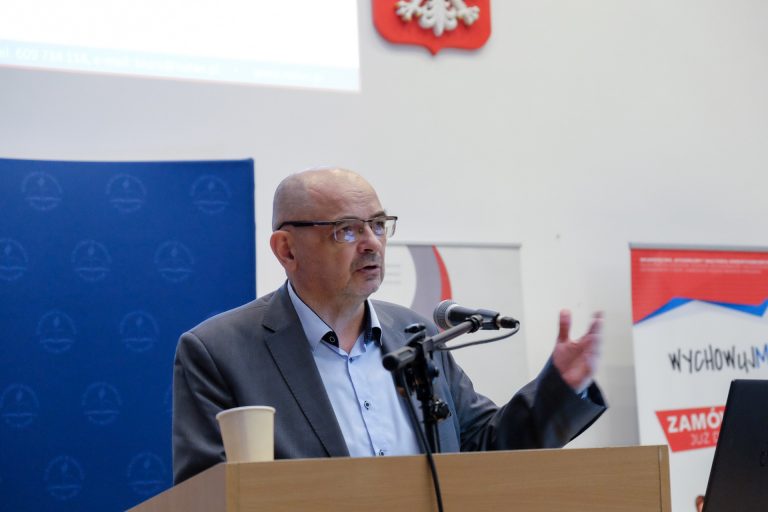 Wystąpienie dr. Zbigniewa Barcińskiego z Niepublicznego Ośrodka Doskonalenia Nauczycieli NATAN