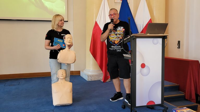 Od lewej: Przedstawiciele WOŚP: Małgorzata Bochniak, Jerzy Owsiak