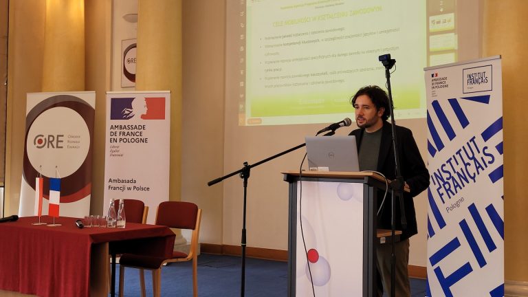Michał Pachocki, ekspert Narodowej Agencji Programu Erasmus+ i Europejskiego Korpusu Solidarności, koordynator Akcji 1. Mobilność osób w dziedzinie kształcenia i szkolenia, wykład Wymiana międzyszkolna, mobilność i program Erasmus+