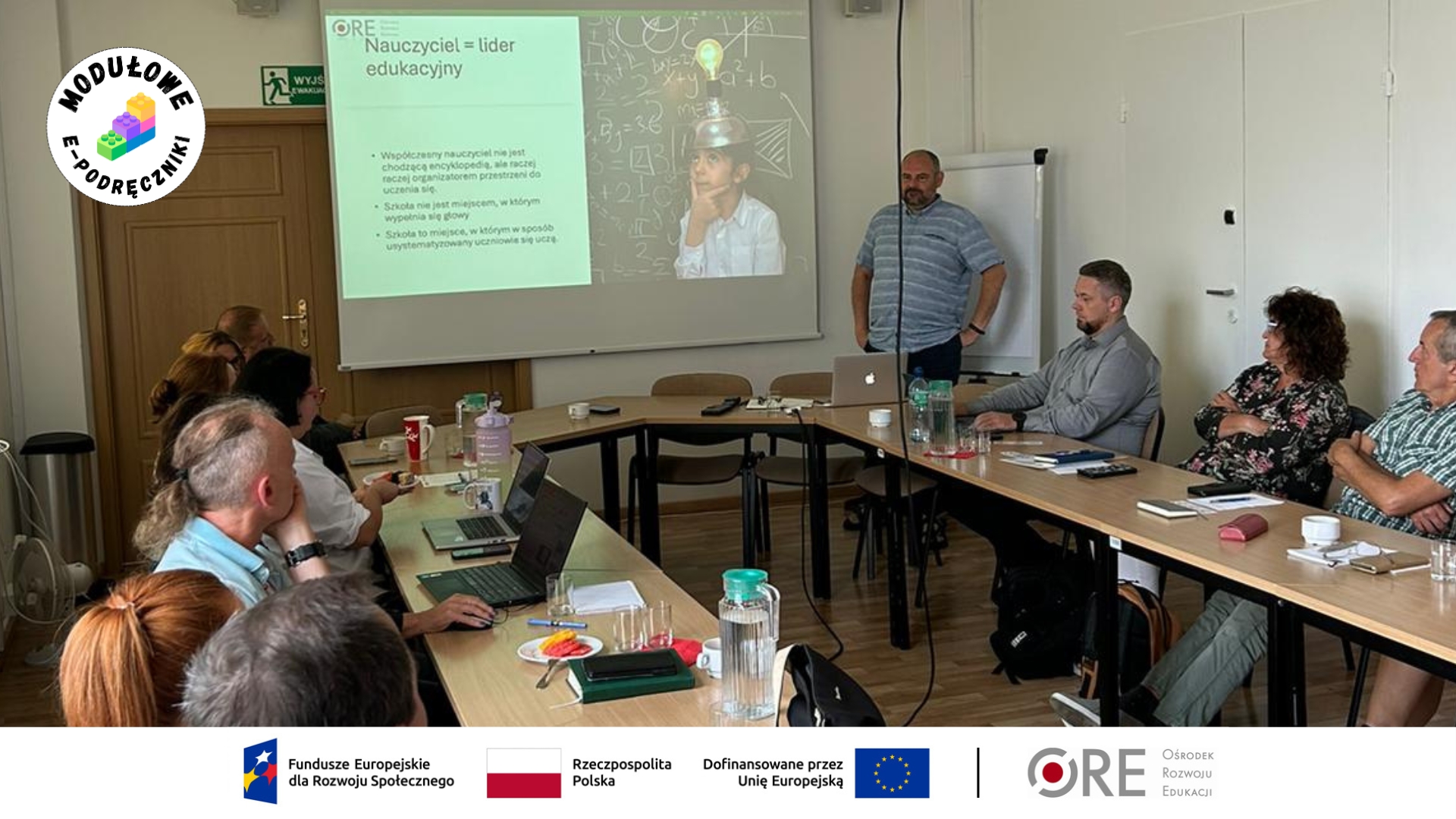 Spotkanie zespołu projektu „Pilotażowe wdrożenie modułowych e-podręczników oraz&nbsp;opracowanie założeń do&nbsp;zaawansowanych technologicznie e-materiałów wspierających nowoczesne metody nauczania i&nbsp;uczenia się” przygotowujące do&nbsp;rozpoczęcia pilotażu w&nbsp;szkołach.