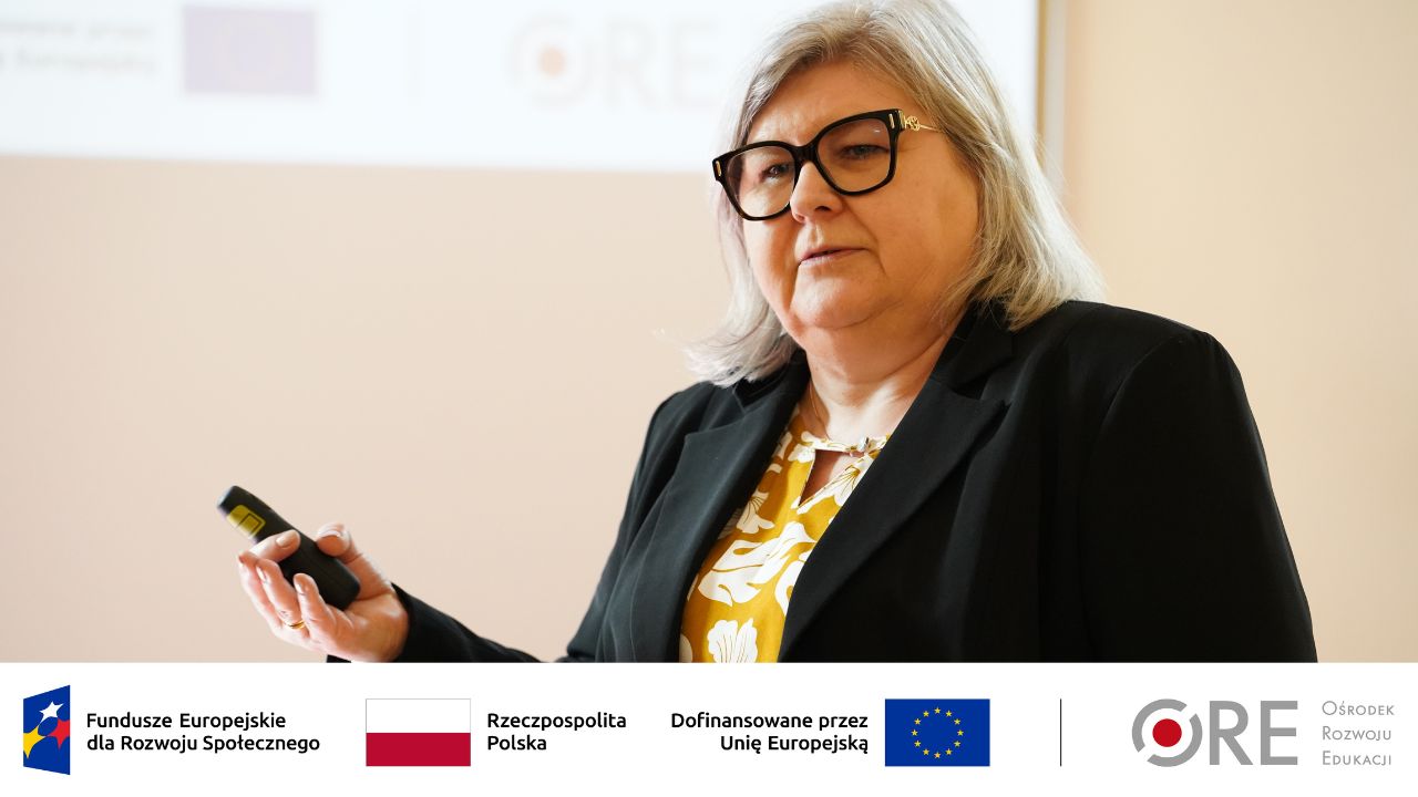 Infozawodowe – narzędzie informatyczne jako wsparcie wizytatorów we&nbsp;wspomaganiu szkół i&nbsp;placówek oświatowych w&nbsp;doradztwie zawodowym na&nbsp;wszystkich etapach kształcenia