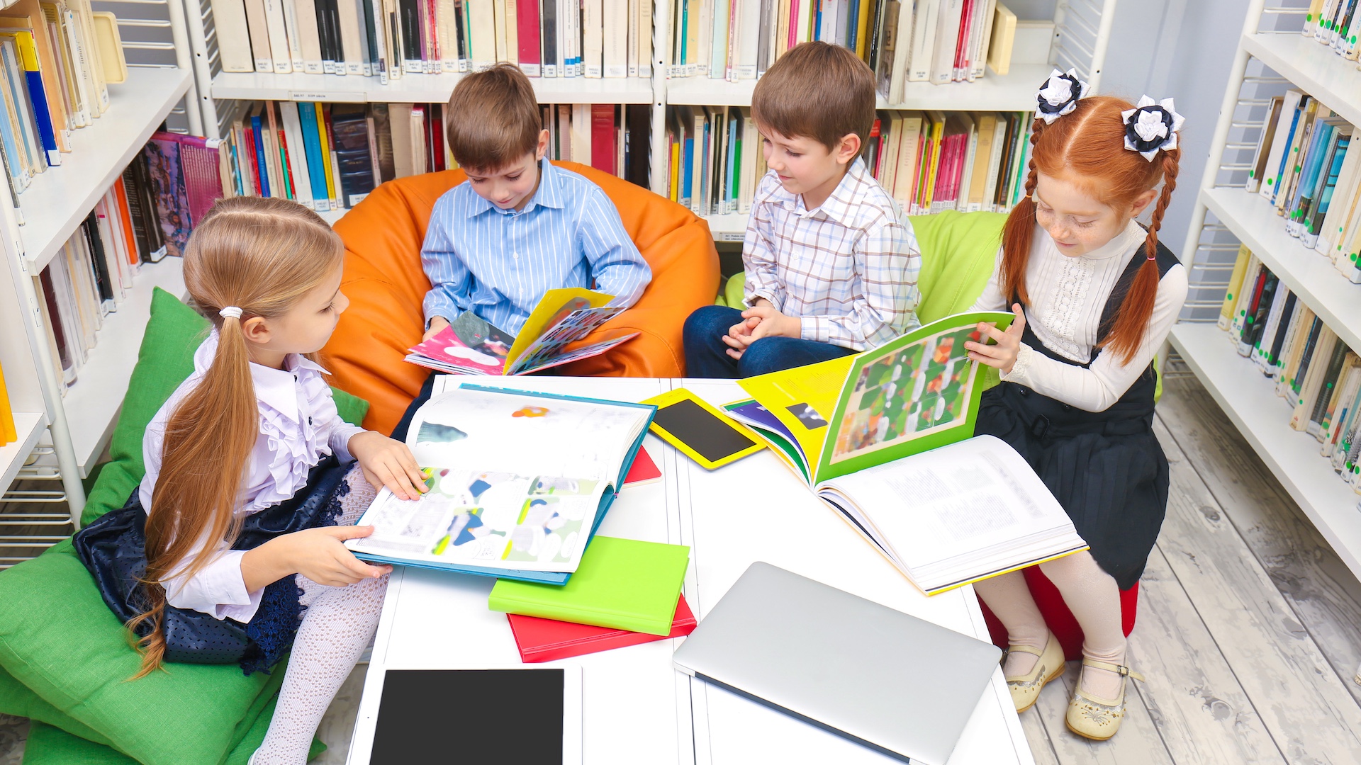 Szkolenie online „Specyfika nauczania – uczenia się w&nbsp;zakresie analizowania i&nbsp;wykorzystania informacji w&nbsp;edukacji wczesnoszkolnej”