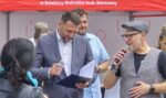 Wystąpienie burmistrza Mokotowa Rafała Miastowskiego (od prawej) i dyrektora biblioteki publicznej na Mokotowie Roberta Kijka (od lewej)