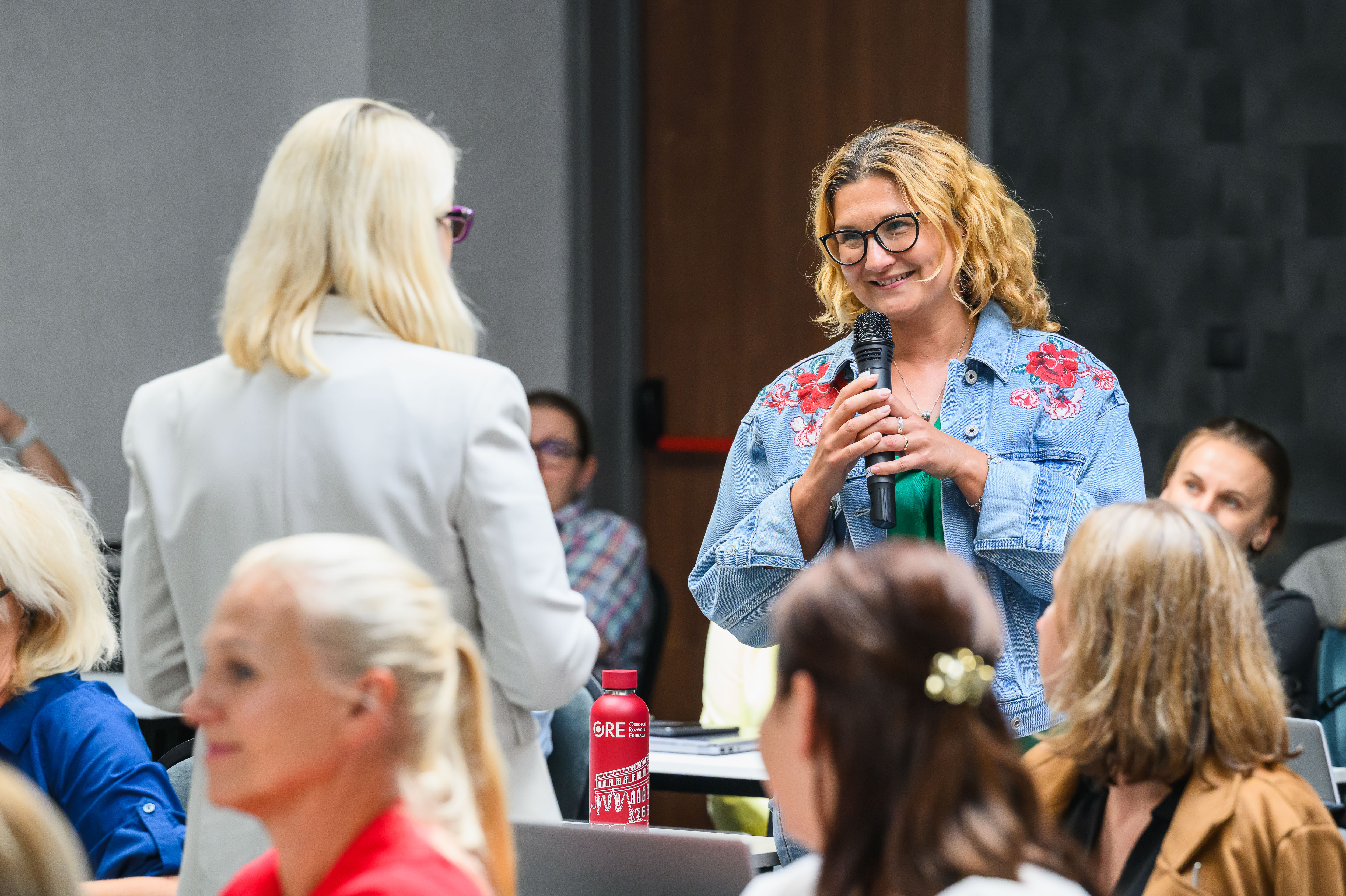 Modułowe e-podręczniki na szkoleniu „Back to School z ORE i Canva” – nowe materiały do informatyki w praktyce