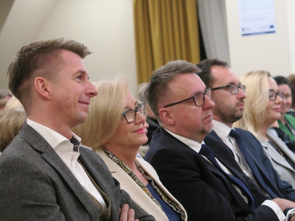 Ósme seminarium branżowe: branża hotelarsko-gastronomiczno-turystyczna